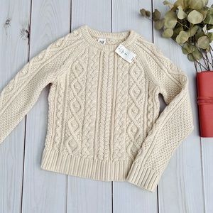 NWT Gap Cotton Cable Knit Ivory Sweater Size Medium